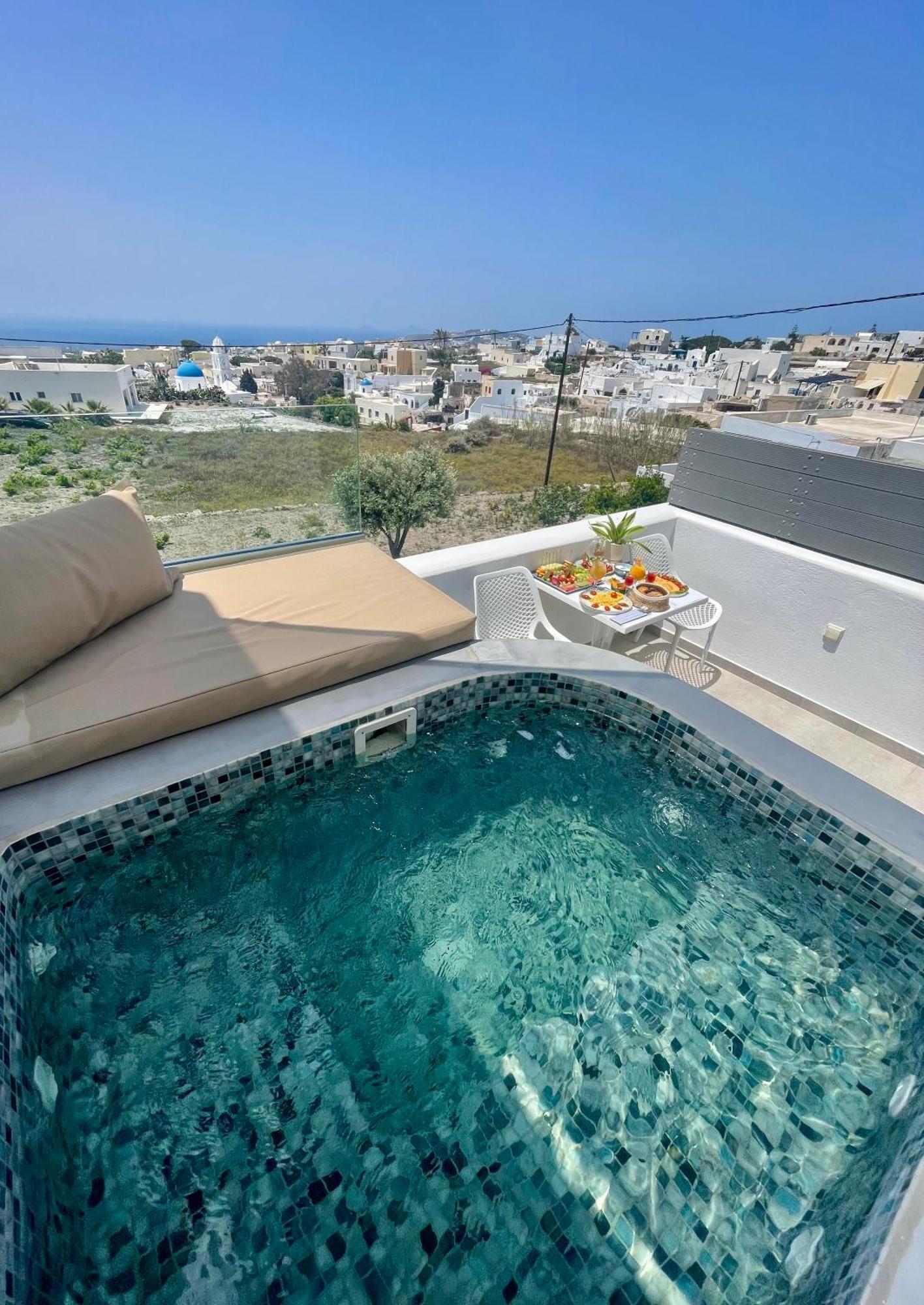 White Harmony Suites Megalochori  Exteriér fotografie